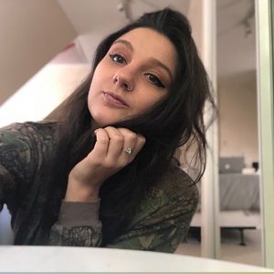 Meet your Posher, Samantha